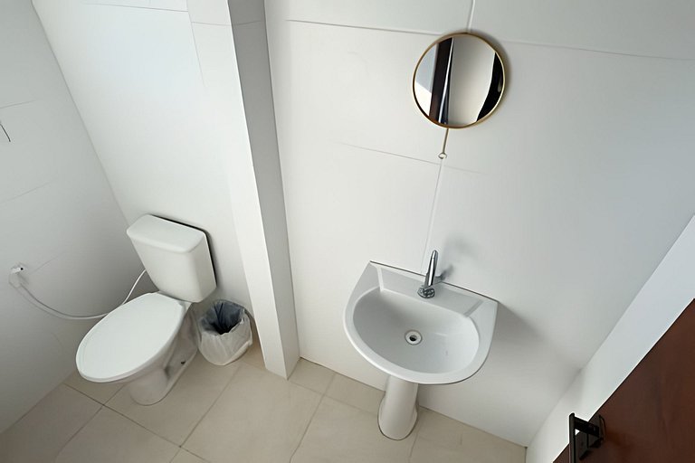 Casa Amarela Itaúna(WSL 4 min / SLS 1min)