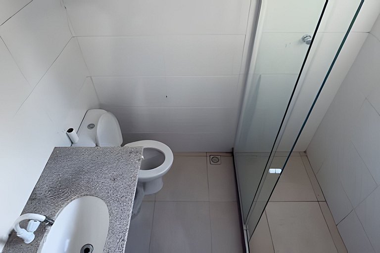 Casa Amarela Itaúna(WSL 4 min / SLS 1min)