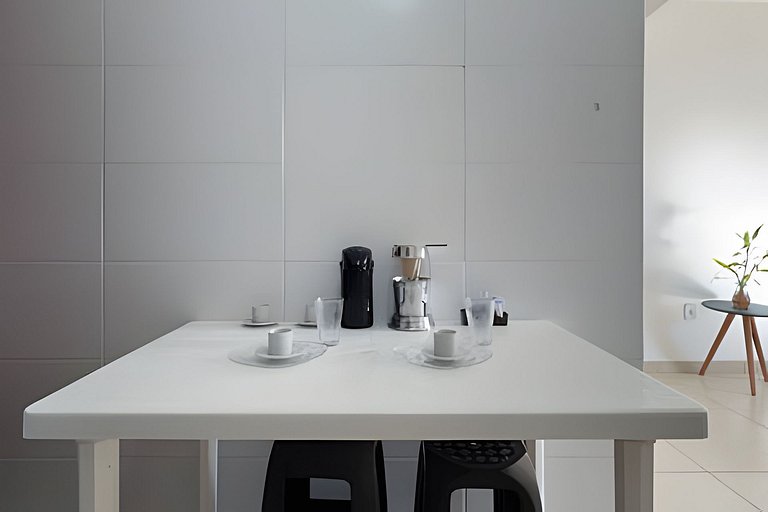 Casa Amarela Itaúna(WSL 4 min / SLS 1min)