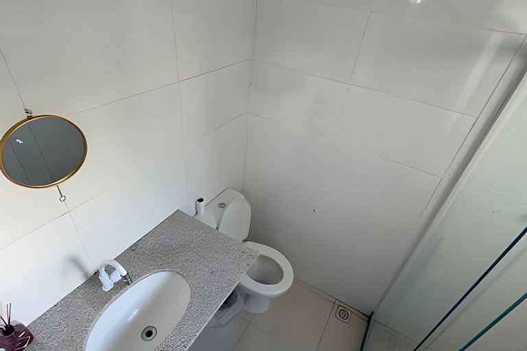 Casa Amarela Itaúna(WSL 4 min / SLS 1min)